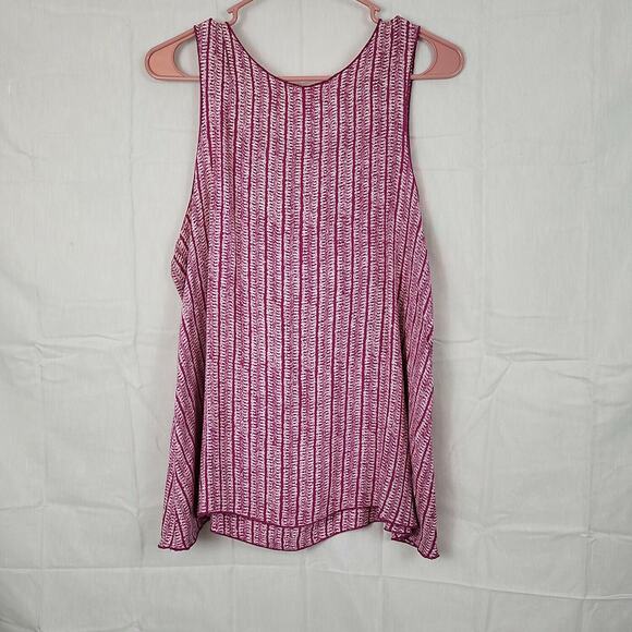 Otis & Maclain Womens Pink Sleeveless Scoop Neck Front Pocket Tank Top Sz Small - Picture 2 of 7